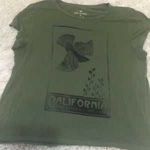 American eagle t shirt